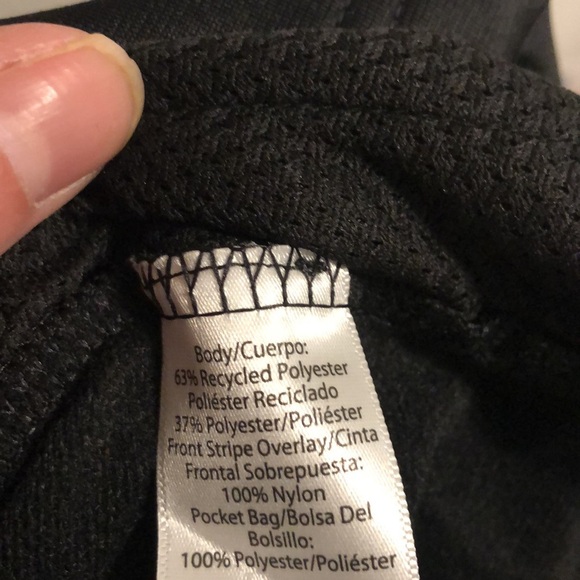 ⭐️HP⭐️ NWT ATHELTIC Black and Grey Hooded Sweatshirt Youth Large (10/12) - Picture 6 of 8